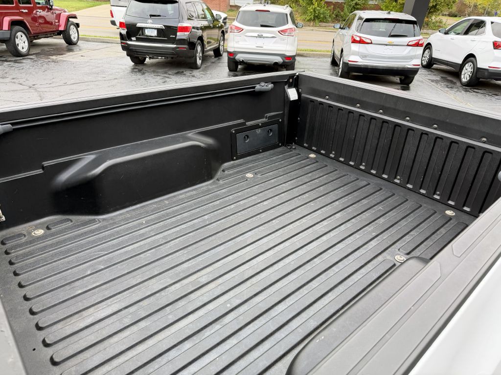 2018 Toyota Tacoma Image 20