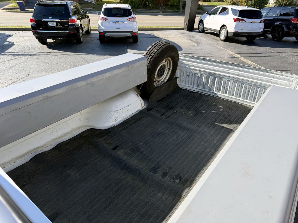 1992 Ford F-150 Image 11