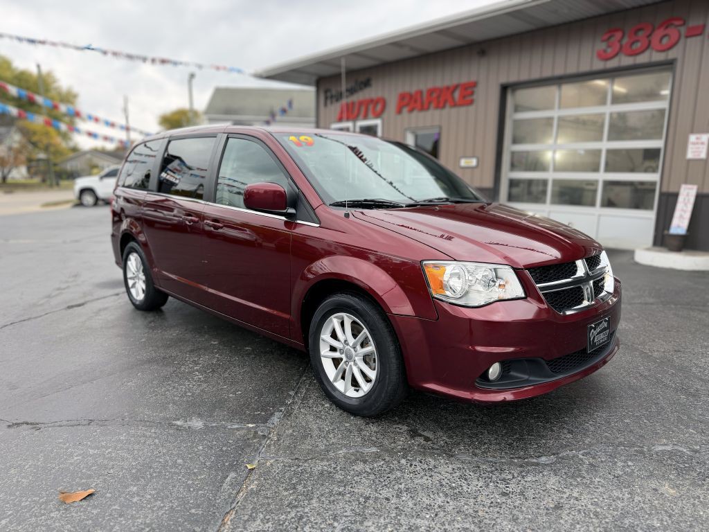 2019 Dodge Grand Caravan Image 2