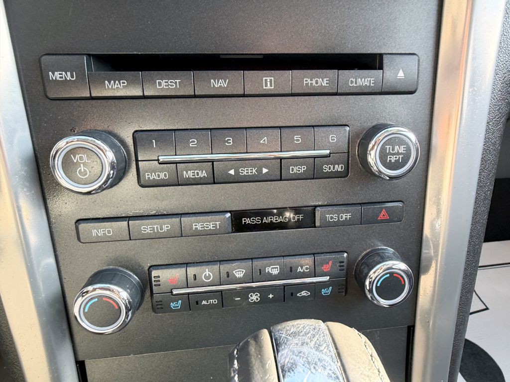 2012 Lincoln MKZ Image 17