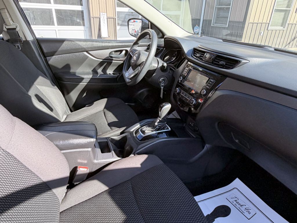 2021 Nissan Rogue Image 11