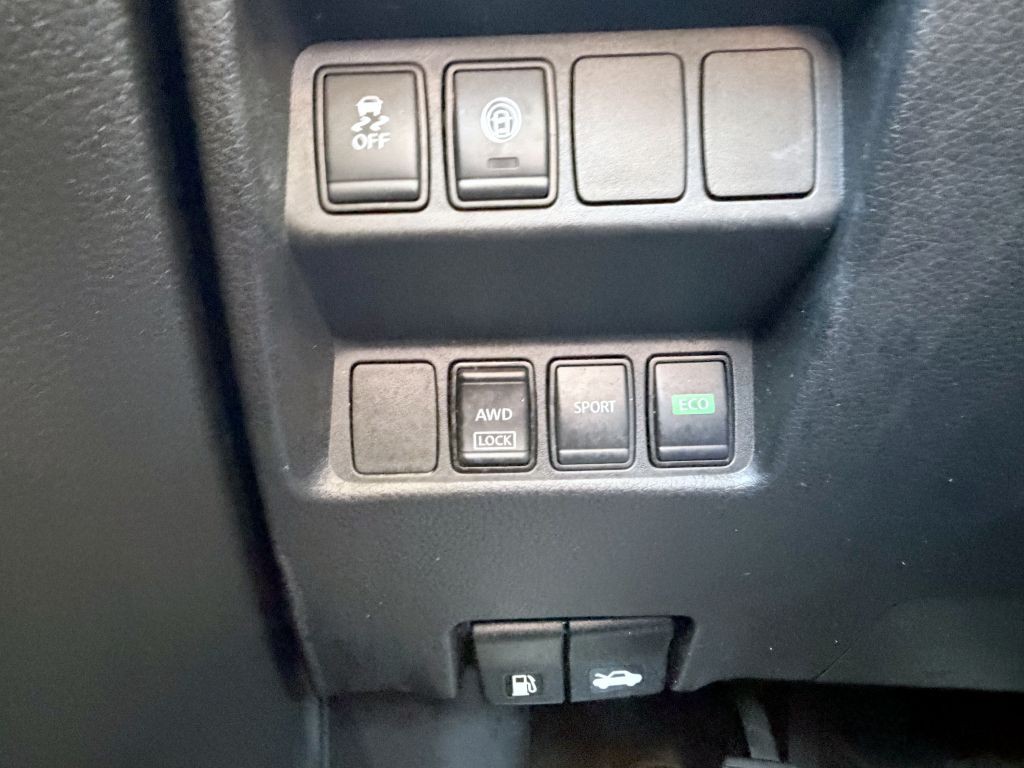 2021 Nissan Rogue Image 20