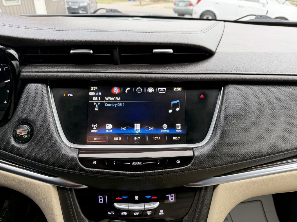 2018 Cadillac XT5 Image 16