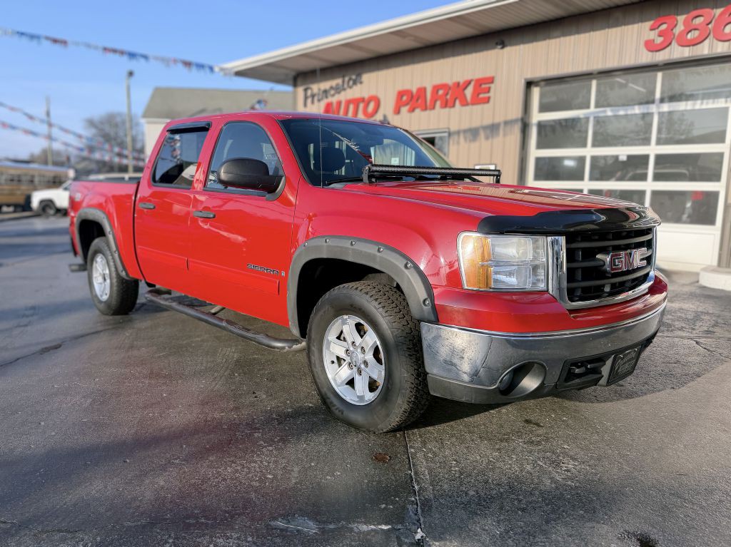 2008 GMC Sierra Image 2