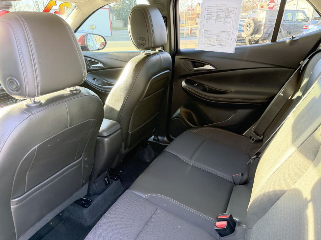 2021 Buick Enclave Image 10