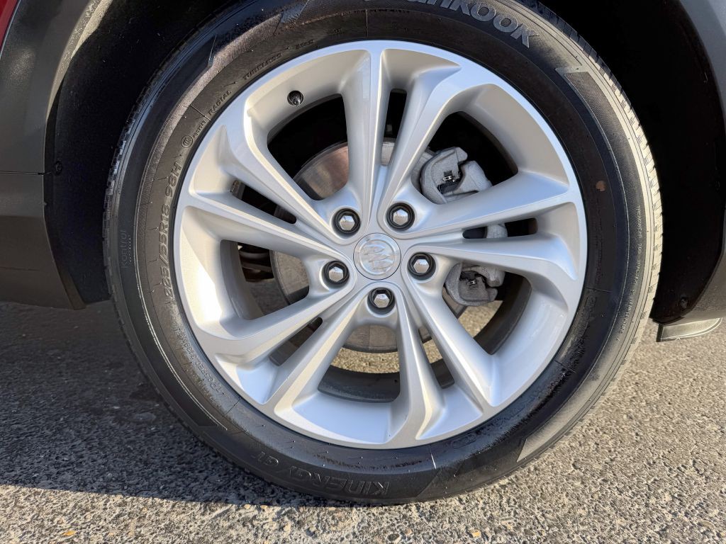 2021 Buick Enclave Image 22