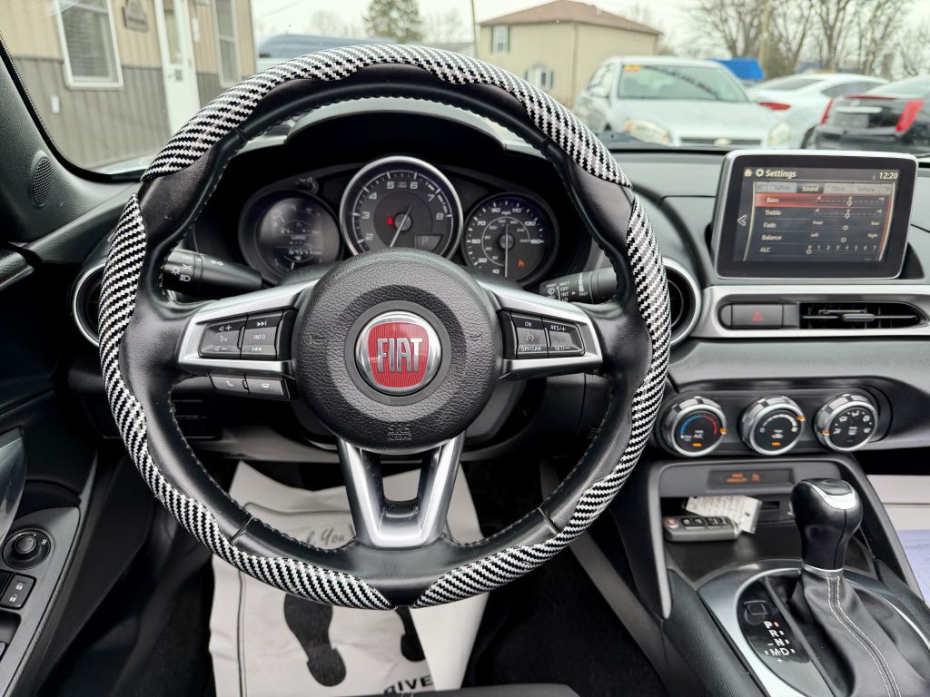 2019 FIAT 124 Spider Image 15