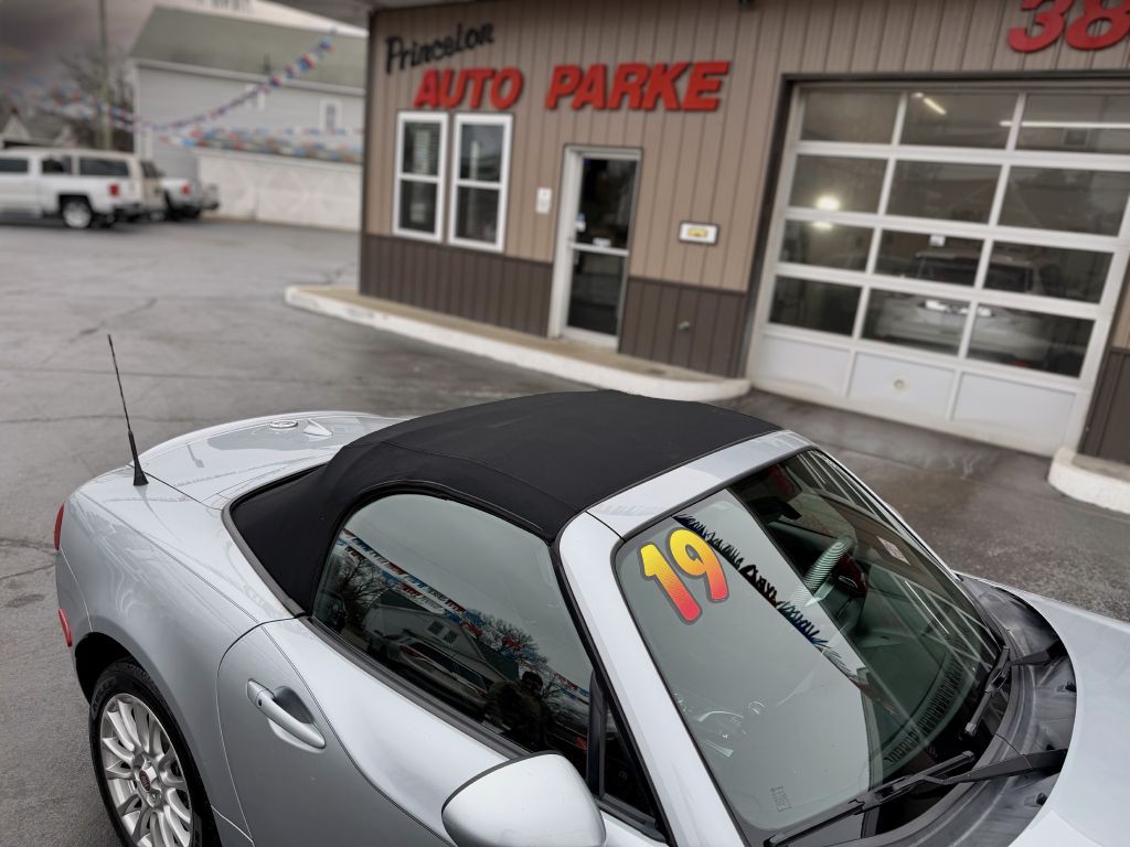 2019 FIAT 124 Spider Image 19