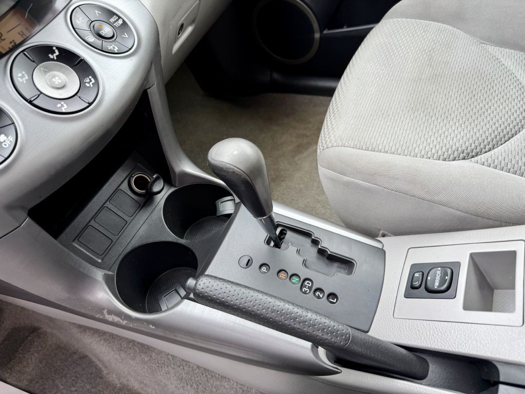2006 Toyota Rav4 Image 16