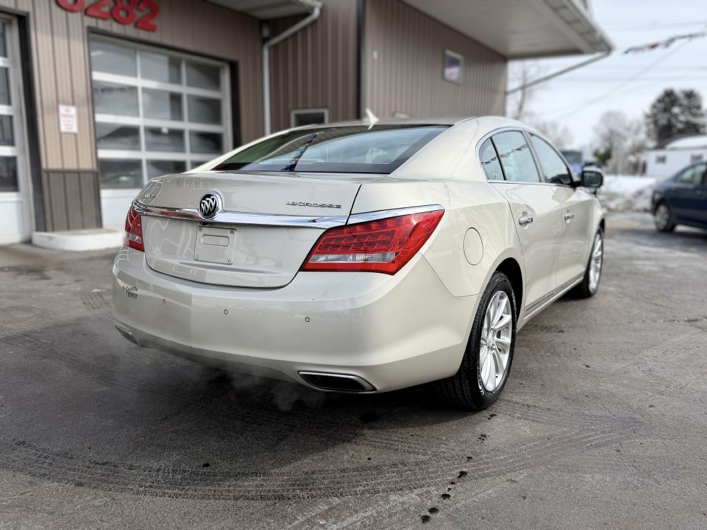 2014 Buick Lacrosse Image 8
