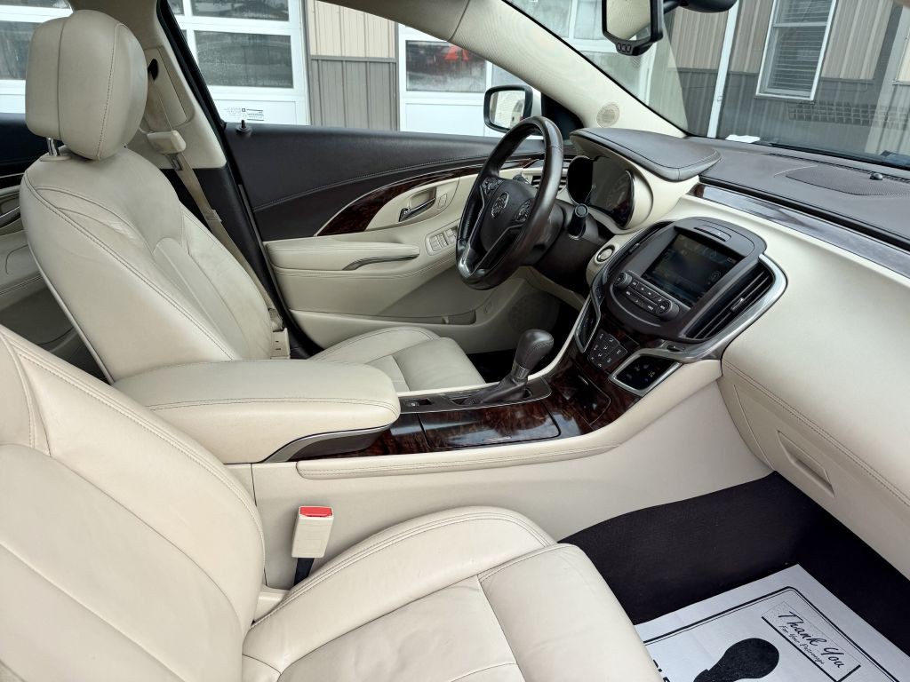 2014 Buick Lacrosse Image 12