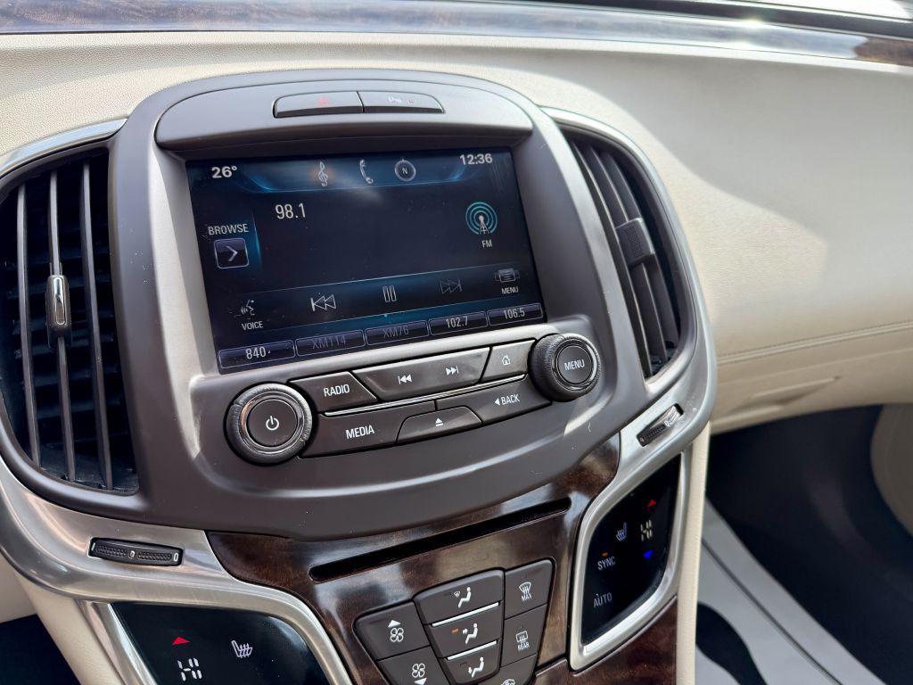 2014 Buick Lacrosse Image 14
