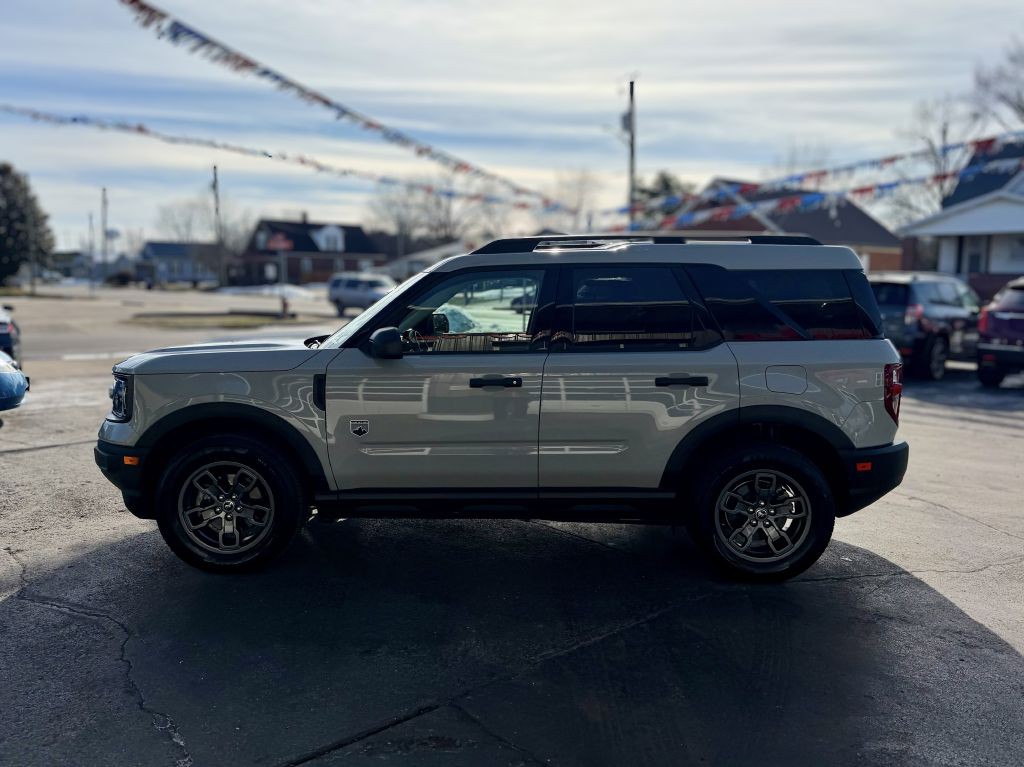 2022 Ford Bronco Image 5