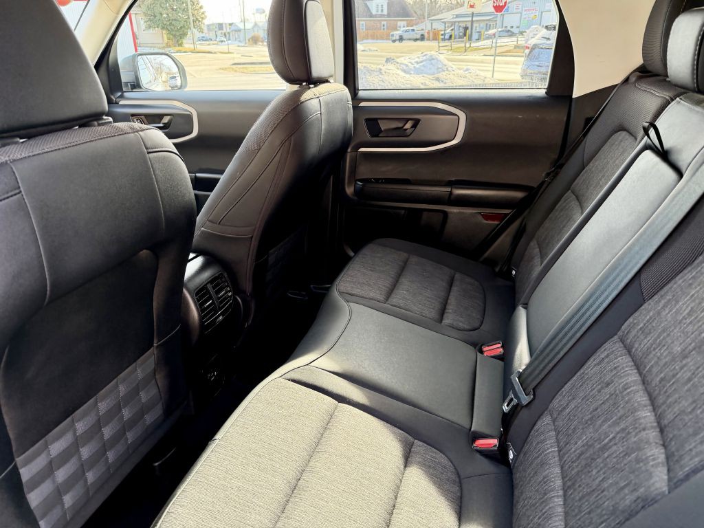 2022 Ford Bronco Image 11