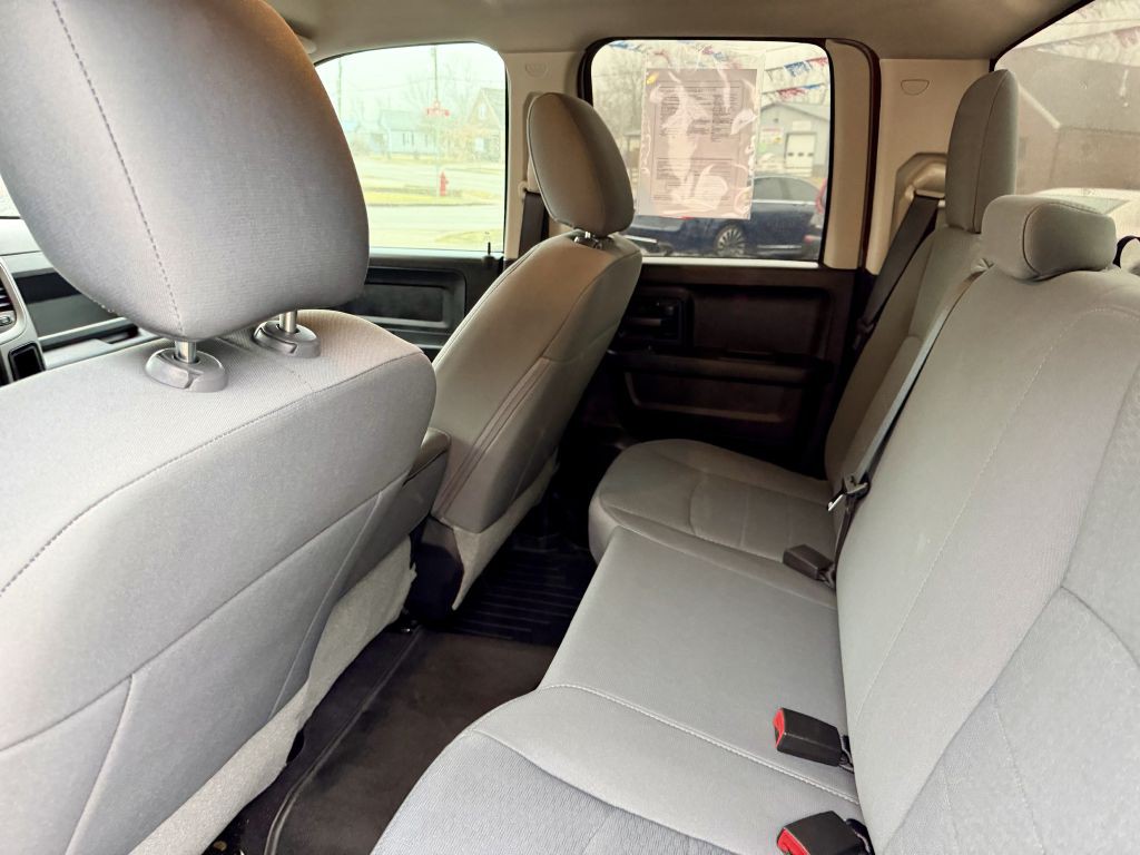 2016 RAM 1500 Image 11