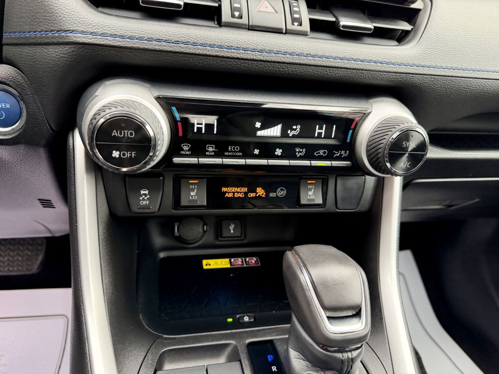 2022 Toyota Rav4 Image 17