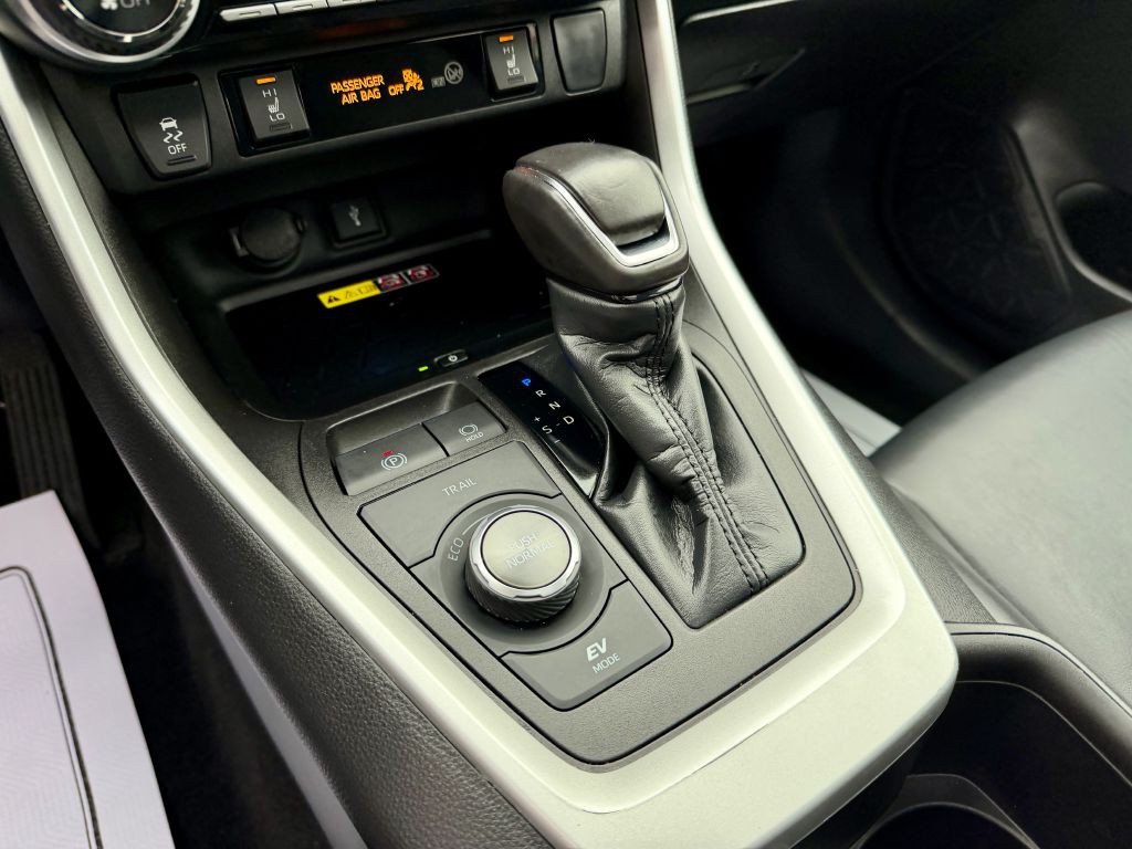2022 Toyota Rav4 Image 18