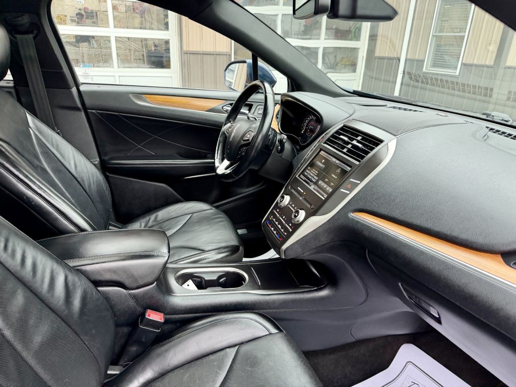 2015 Lincoln MKC Image 14
