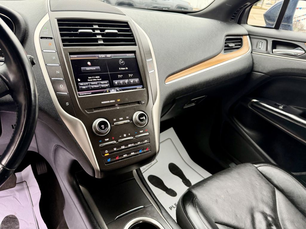 2015 Lincoln MKC Image 17