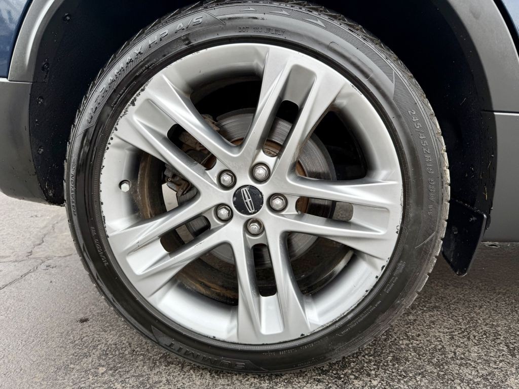 2015 Lincoln MKC Image 24