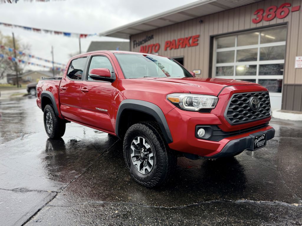 2020 Toyota Tacoma Image 2