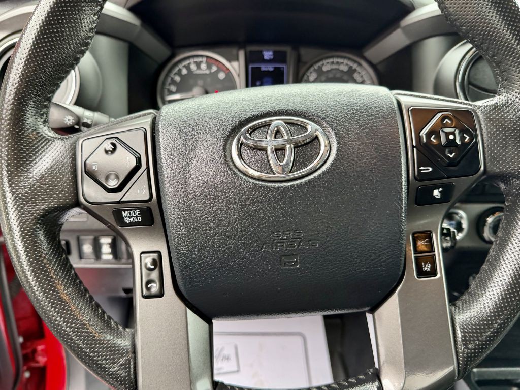 2020 Toyota Tacoma Image 12
