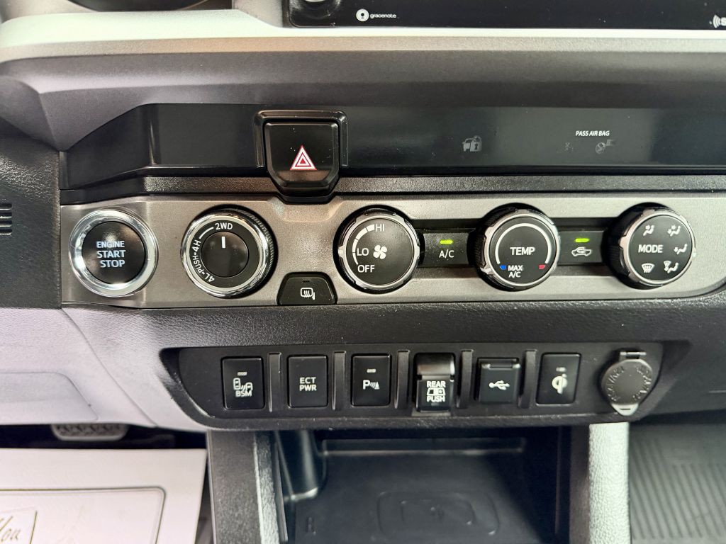 2020 Toyota Tacoma Image 15
