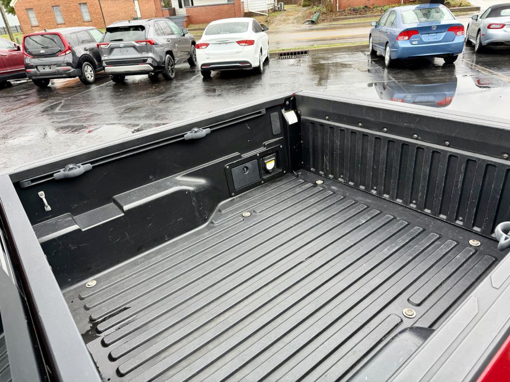 2020 Toyota Tacoma Image 22