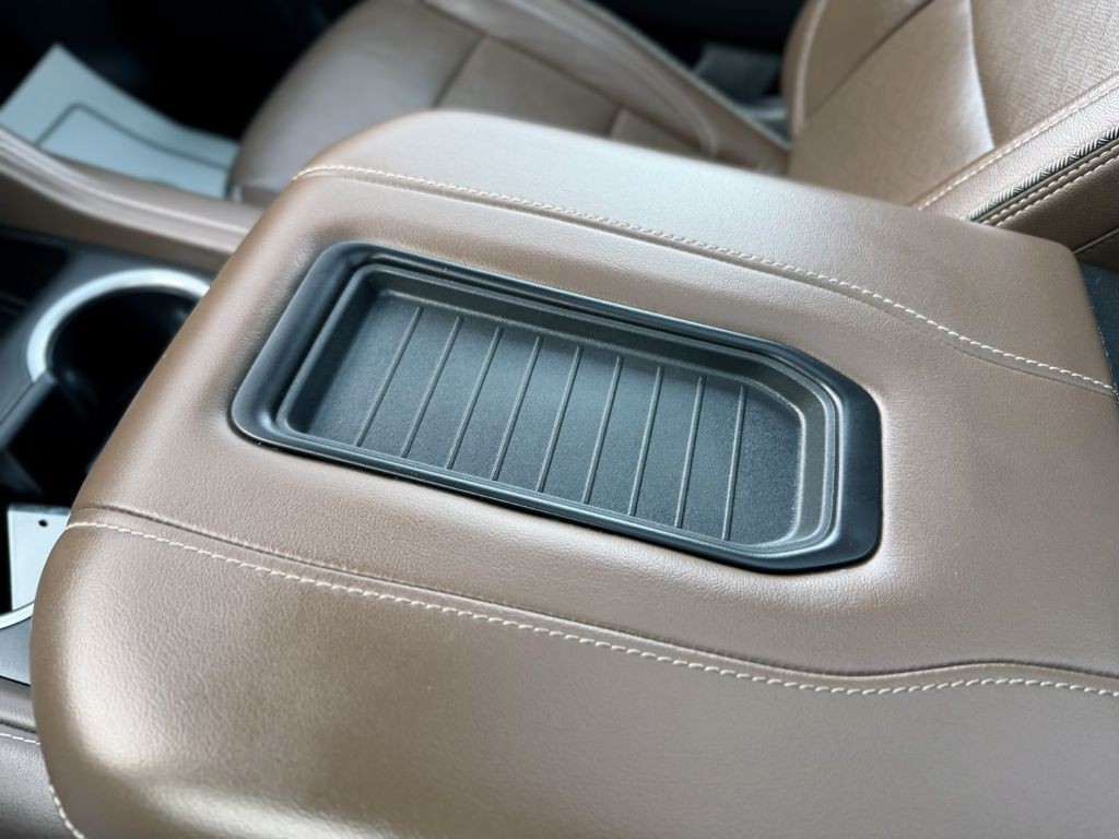 2022 Chevrolet Tahoe Image 25