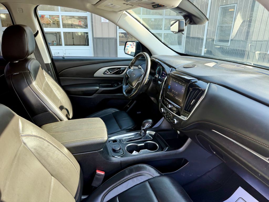 2021 Chevrolet Traverse Image 17