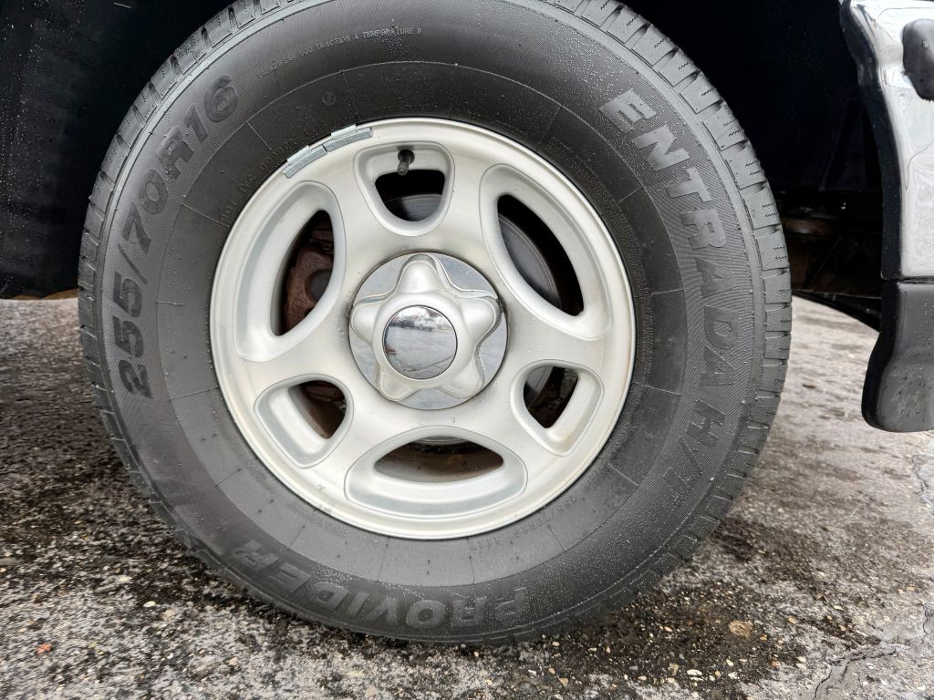 1997 Ford F-150 Image 19