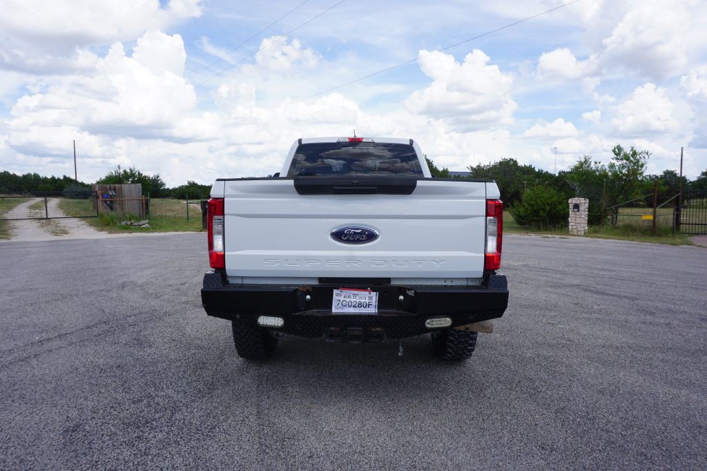 2018 Ford F-350 Image 6