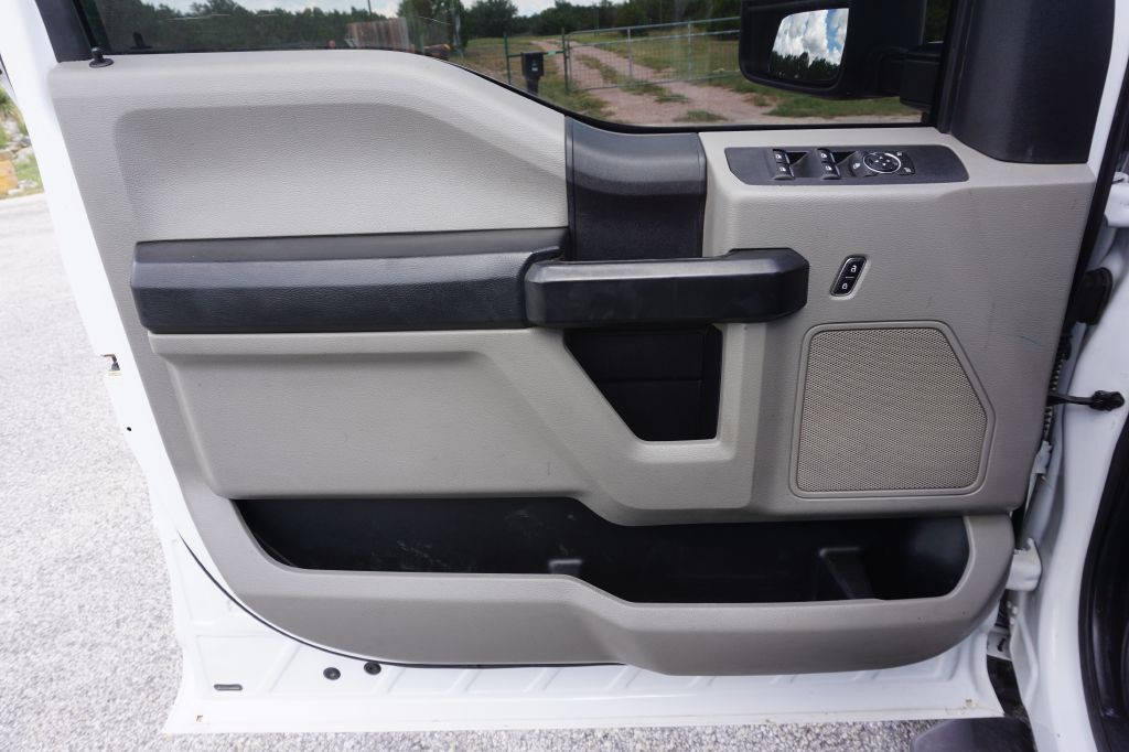 2018 Ford F-350 Image 14