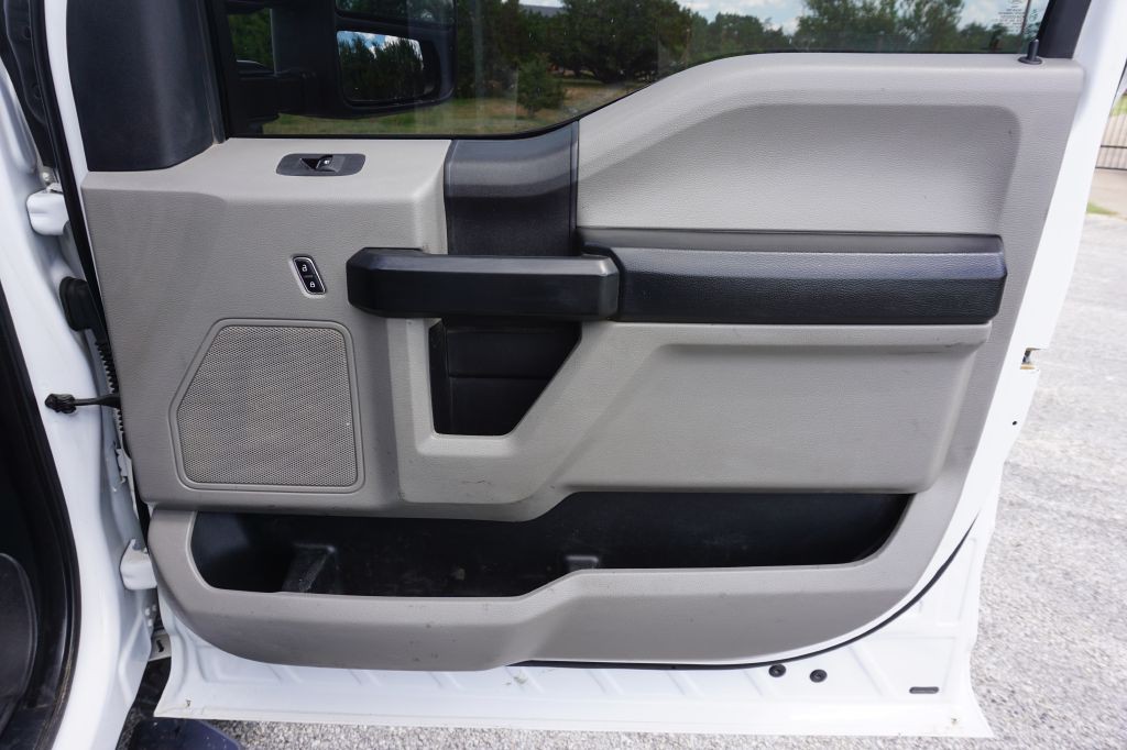 2018 Ford F-350 Image 20