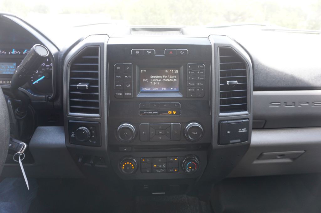 2018 Ford F-350 Image 23
