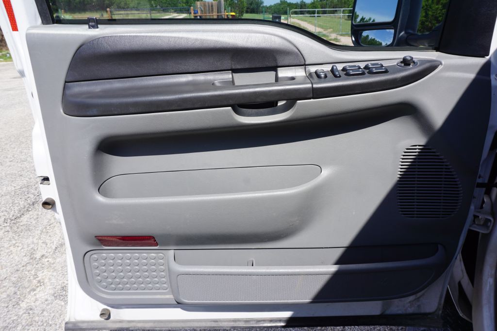 2006 Ford F-250 Image 14