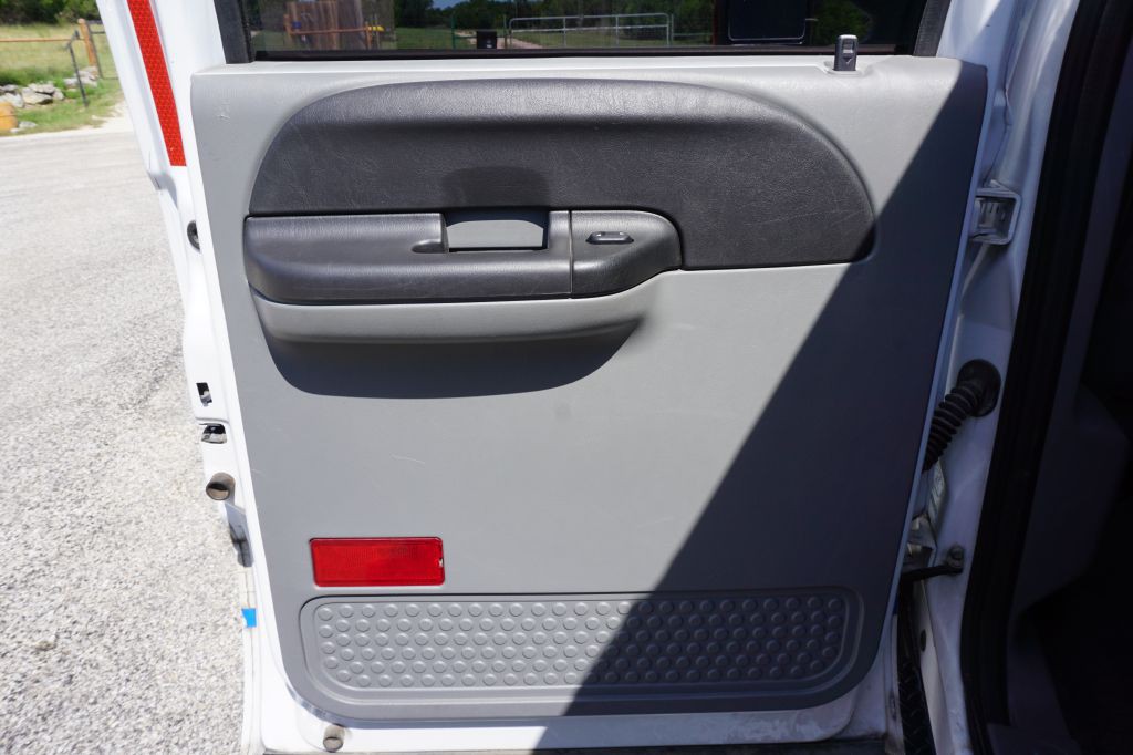 2006 Ford F-250 Image 16