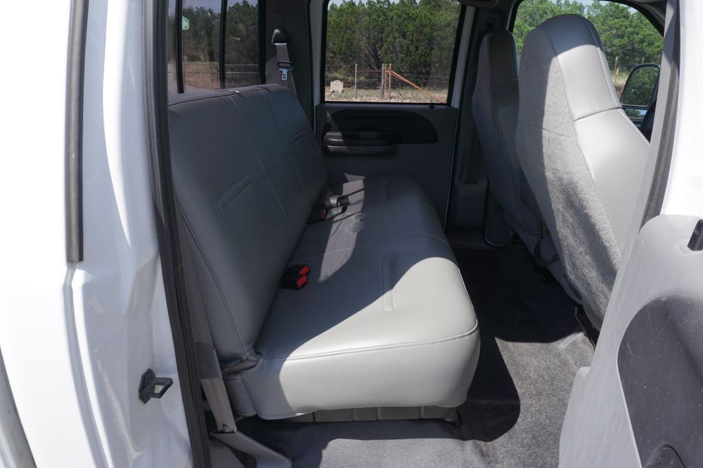 2006 Ford F-250 Image 20
