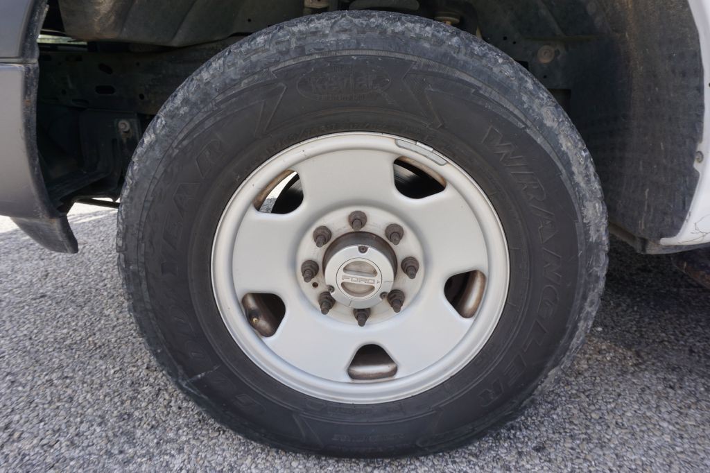 2006 Ford F-250 Image 28