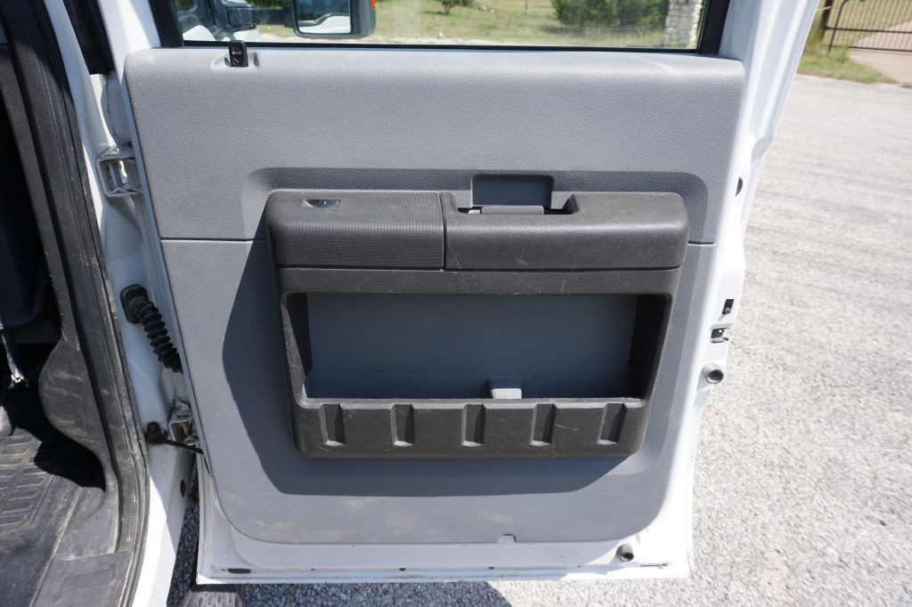 2013 Ford F-350 Image 17