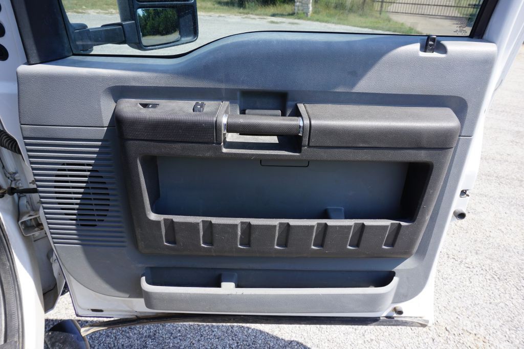 2013 Ford F-350 Image 19