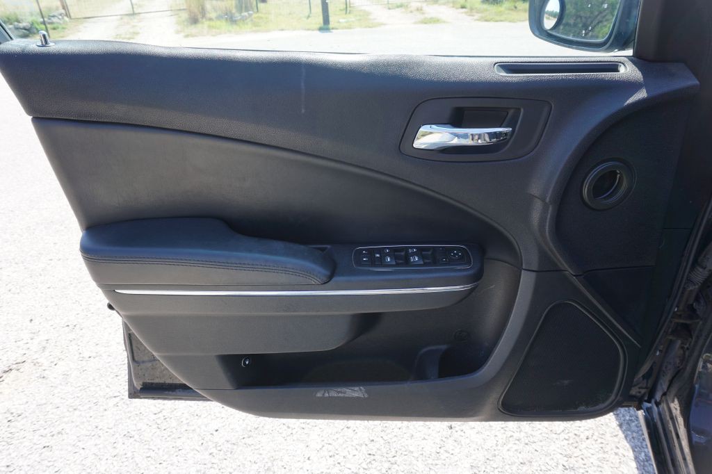 2014 Dodge Charger Image 13