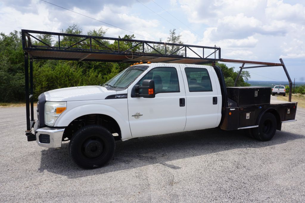 2014 Ford F-350 Image 2