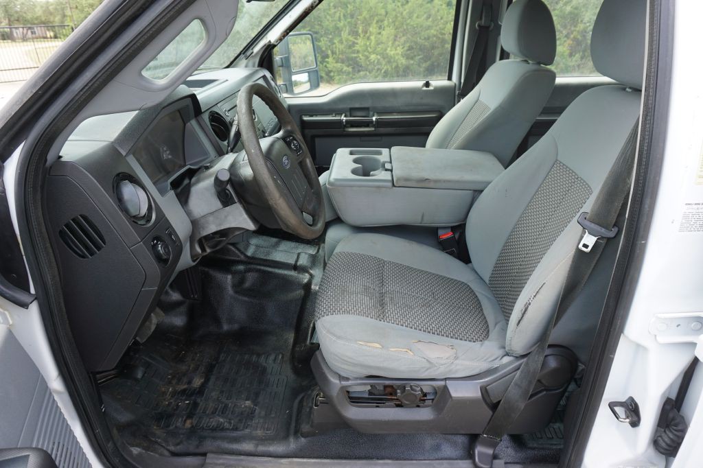 2014 Ford F-350 Image 14
