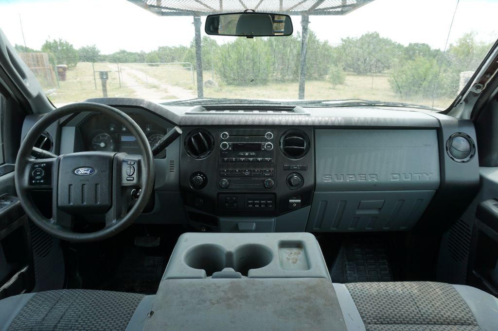 2014 Ford F-350 Image 21