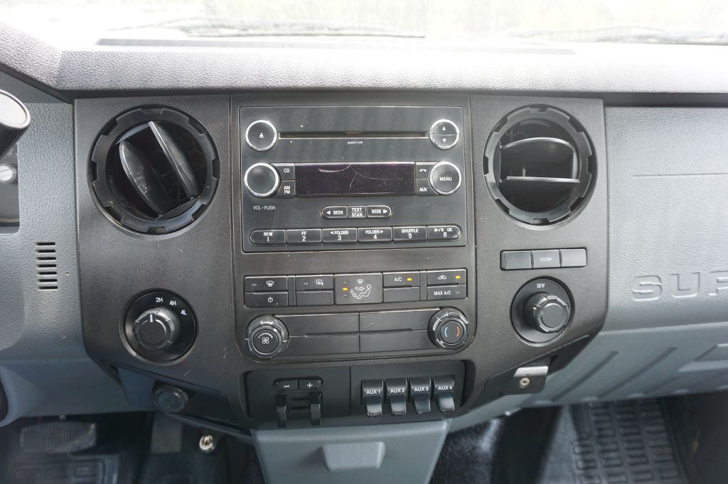 2014 Ford F-350 Image 22