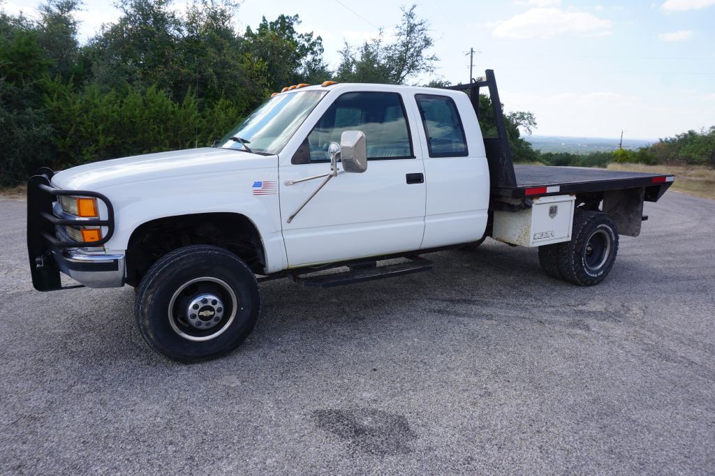 1995 Chevrolet C/K Image 2