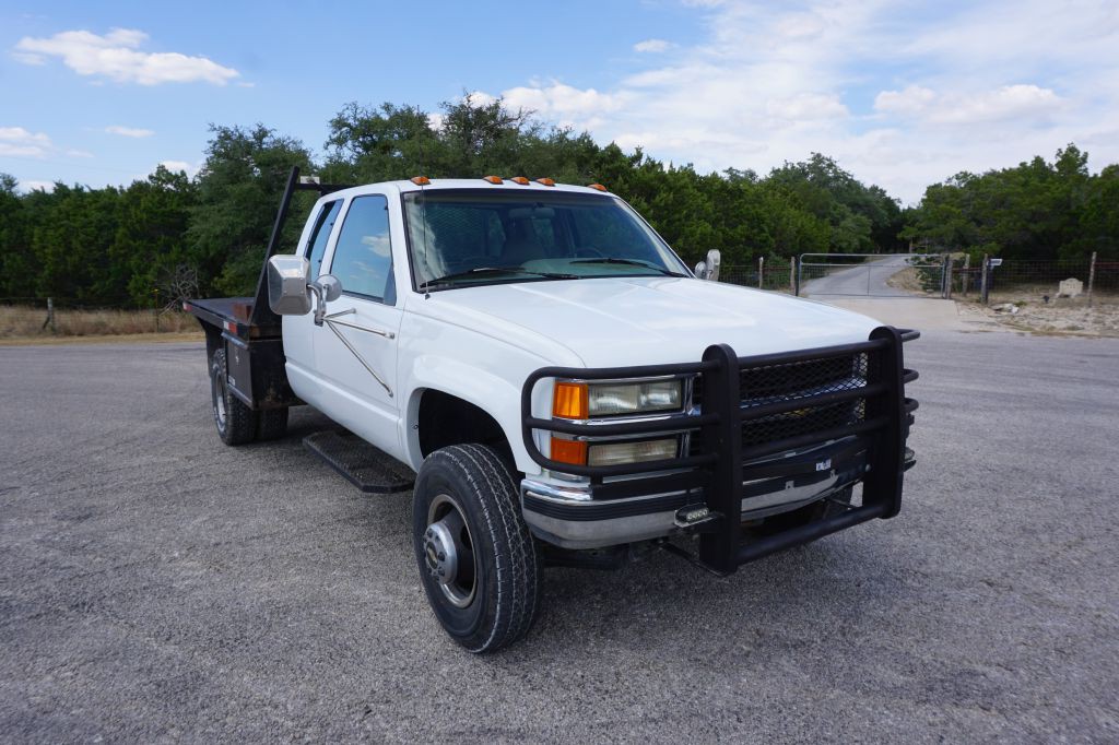1995 Chevrolet C/K Image 11