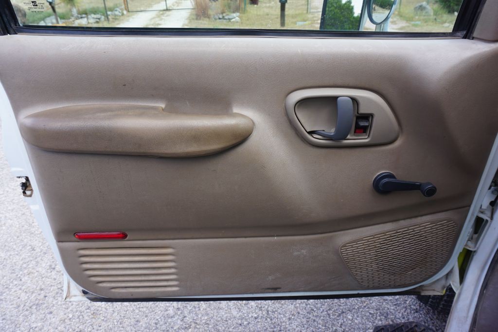 1995 Chevrolet C/K Image 13