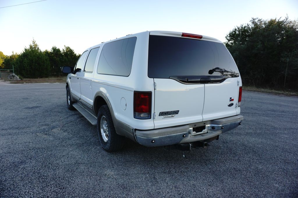 2002 Ford Excursion Image 5